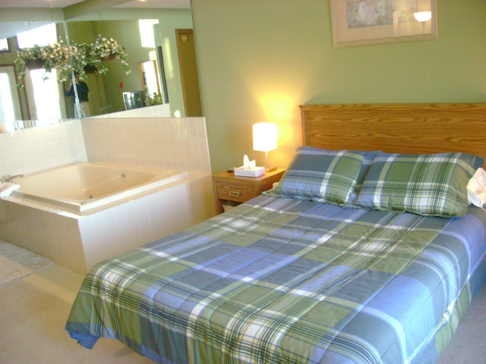 Caribbean Club 2* Lake Delton